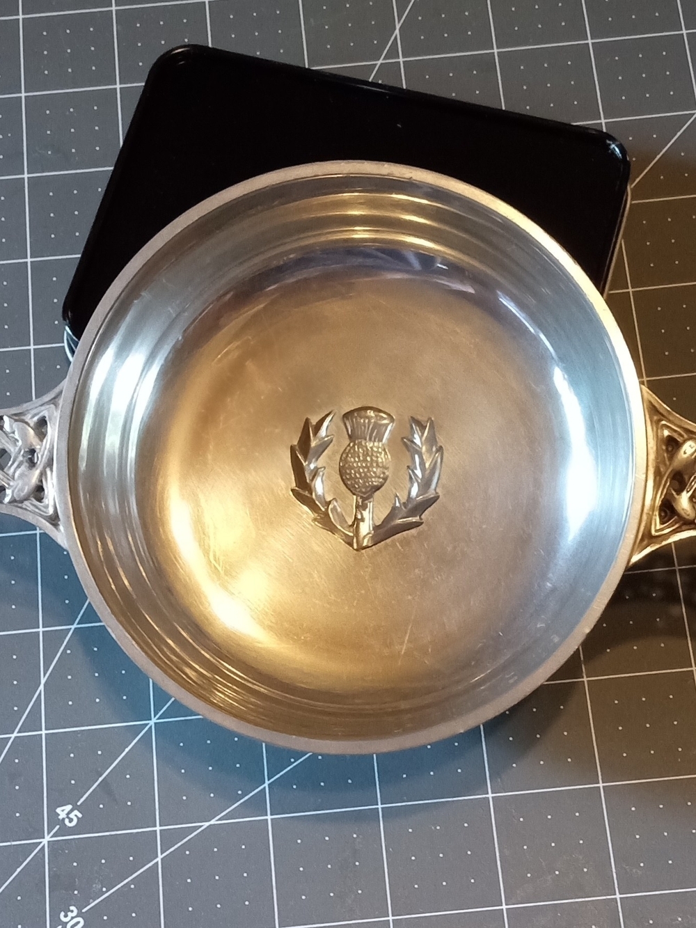 4.5" Celtic Knot Handle Pewter Quaich Bowl W/Scottish Thistle Badge